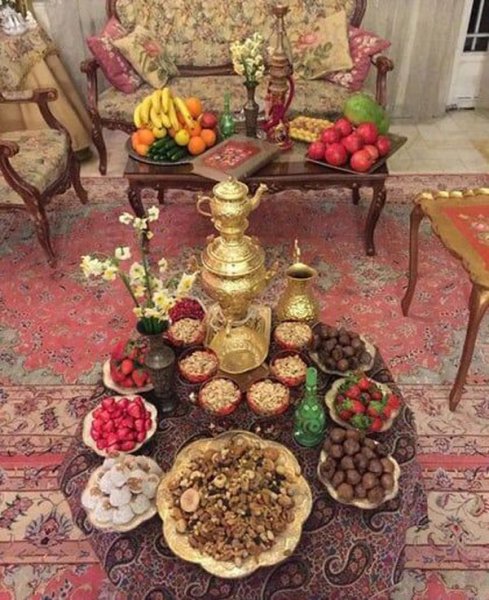  60 تزیین سفره شب یلدا لاکچری عروس