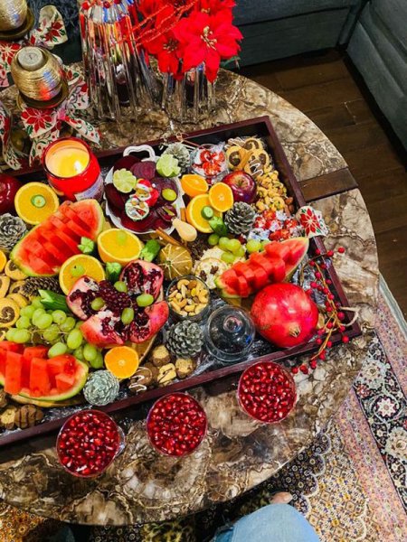  60 تزیین سفره شب یلدا لاکچری عروس