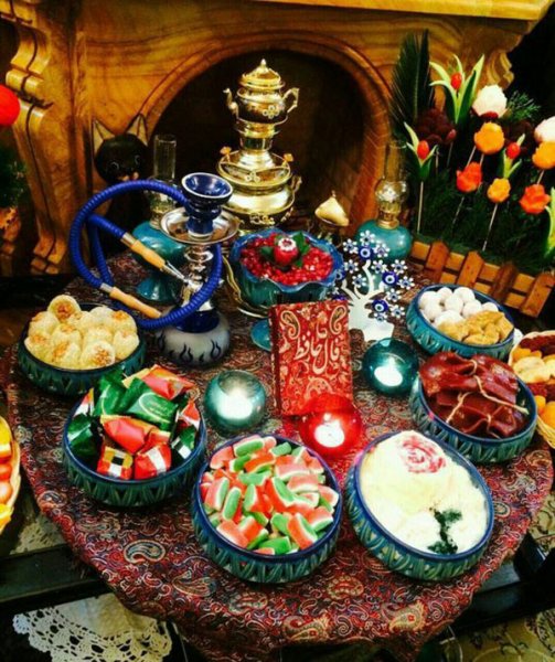  60 تزیین سفره شب یلدا لاکچری عروس