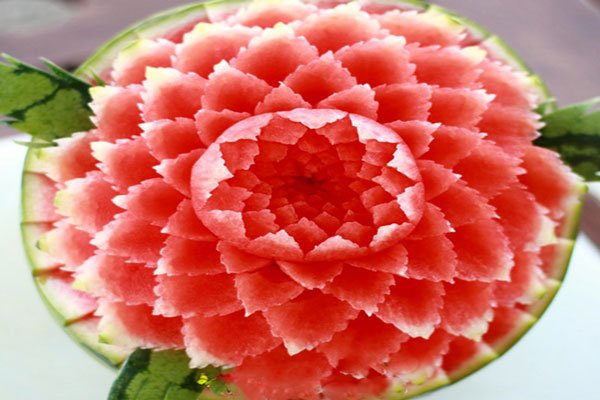  تزیین هندوانه شب یلدا برای عروس
