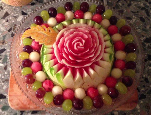  تزیین هندوانه شب یلدا برای عروس