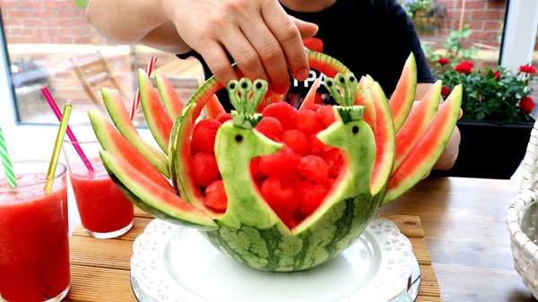  تزیین هندوانه شب یلدا برای عروس