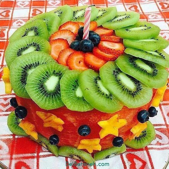  100 عکس کیک شب یلدا یک کیلویی