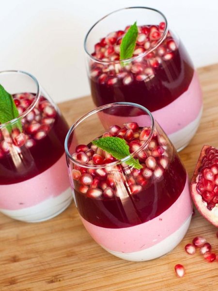  200 عکس شب یلدا تو خونه