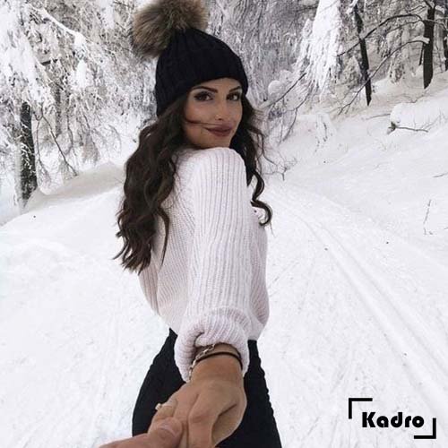  ژست عکاسی در برف دخترانه