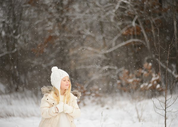  ژست عکس برفی بچه گانه