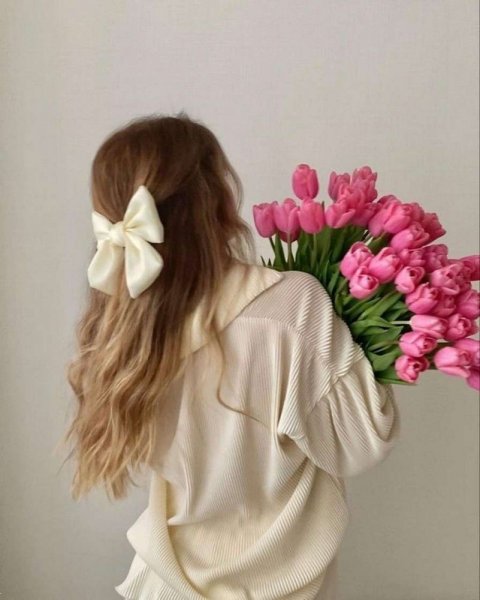 عکس با دسته گل عروس