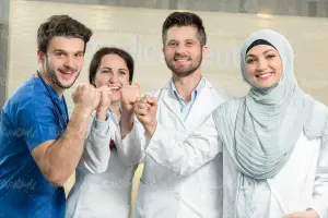 عکس خانم دکتر با حجاب