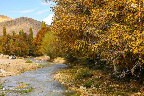 عکس آسمان پاییزی