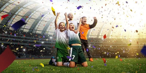 عکس زمین فوتبال با توپ