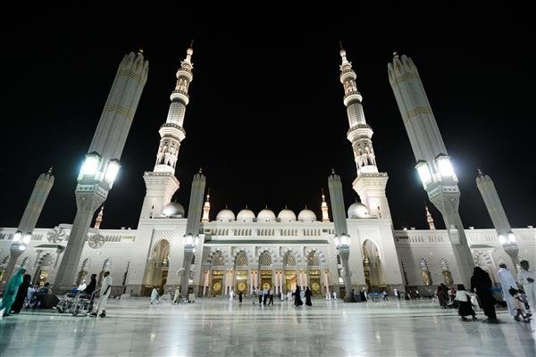  عکس مسجد النبی در شب
