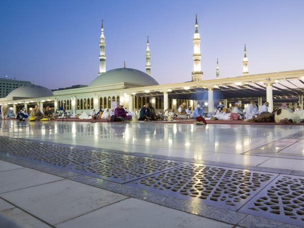  عکس مسجد النبی در شب