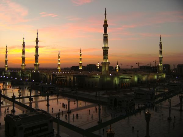  عکس مسجد النبی در شب
