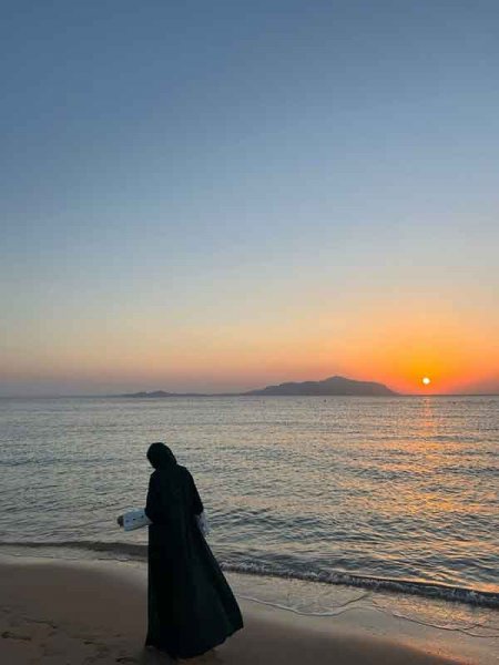  عکس پروفایل دختر با حجاب کنار دریا
