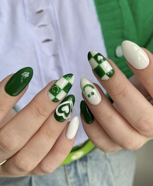 طرح ناخن مینیمال عروسکی