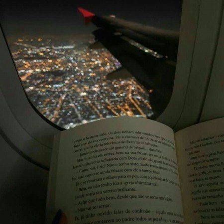  عکس کتاب برای پروفایل شاد