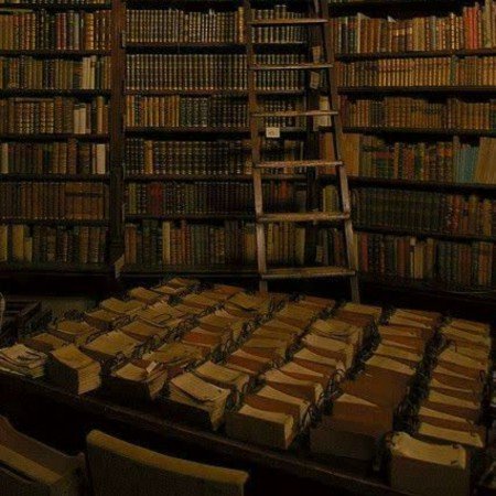  عکس کتاب برای پروفایل گروه