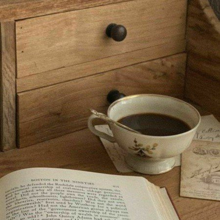  عکس کتاب برای پروفایل شاد پسرانه
