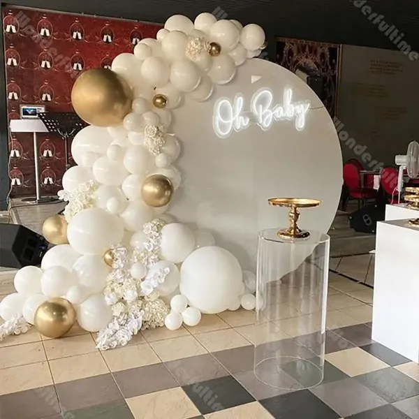  بک گراند سفید تولد