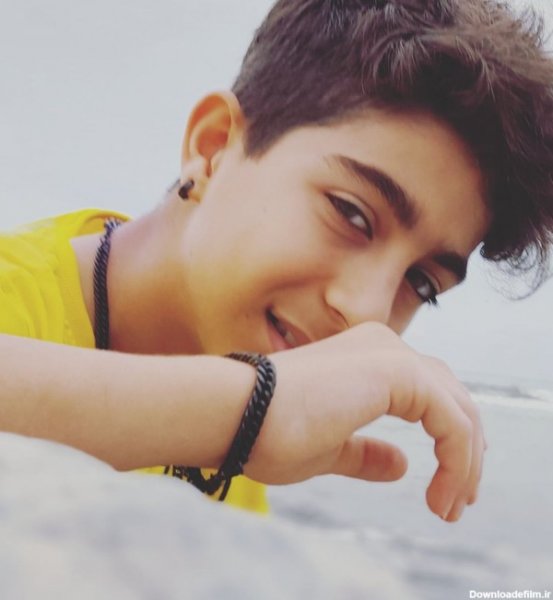 عکس فیک بدنسازی پسرانه