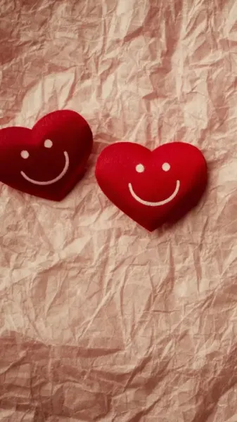  عکس زمینه مشکی عاشقانه
