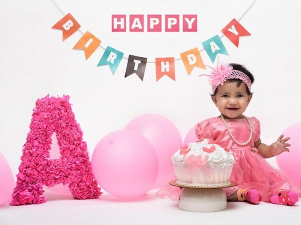  ژست عکس تولد کودک در منزل