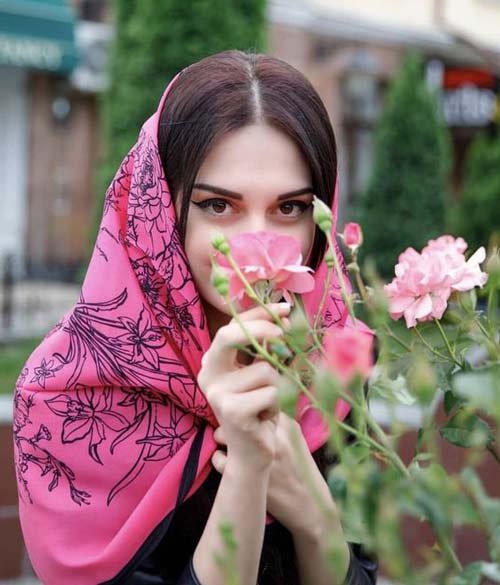  عکس دختر با حجاب مینیمال