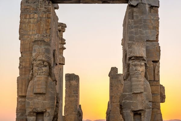 عکس تخت جمشید با کیفیت بالا