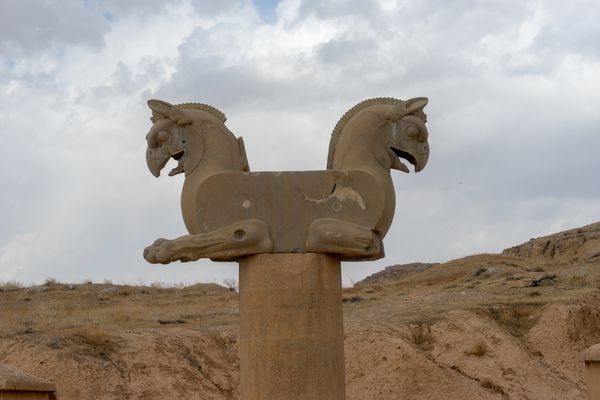 عکس تخت جمشید با کیفیت بالا