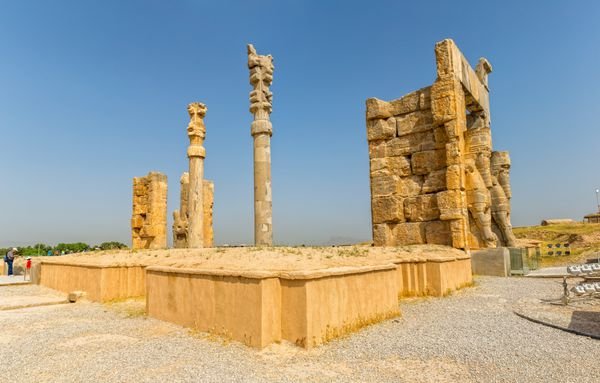 عکس تخت جمشید با کیفیت بالا