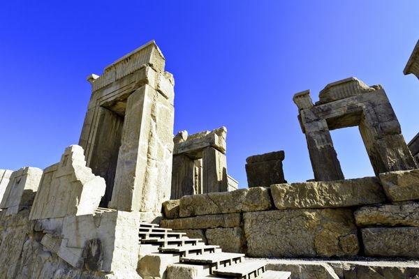 عکس تخت جمشید با کیفیت بالا