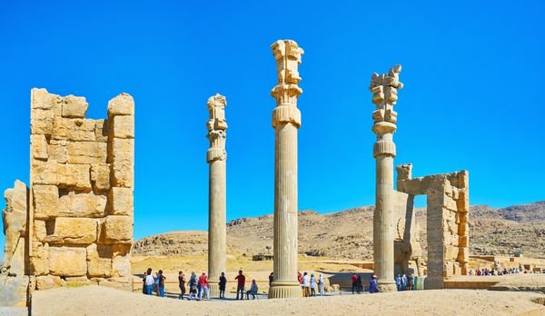 عکس تخت جمشید با کیفیت بالا