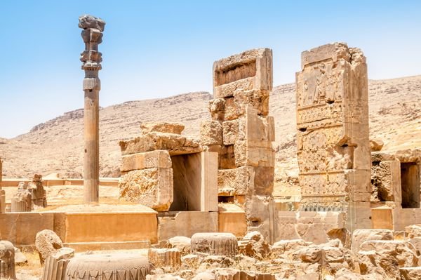عکس تخت جمشید با کیفیت بالا
