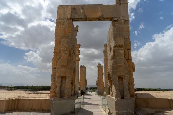 عکس تخت جمشید با کیفیت بالا
