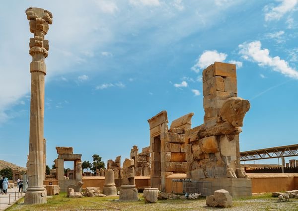  عکس تخت جمشید در زمان هخامنشیان