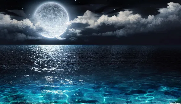 عکس ماه در شب واقعی از نزدیک