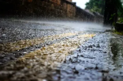  عکس باران در شب
