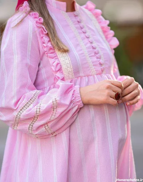 ژست عکس بارداری با همسر