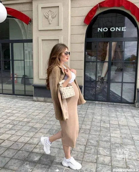 ژست عکس بارداری با همسر