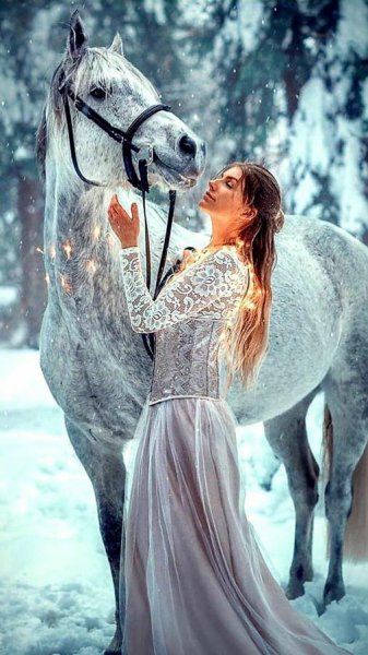  عکس اسب و دختر برای پروفایل