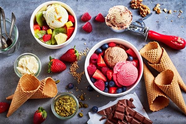  عکس بستنی قیفی شکلاتی