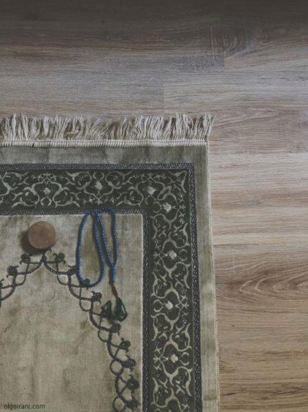 عکس جانماز و تسبیح برای پروفایل