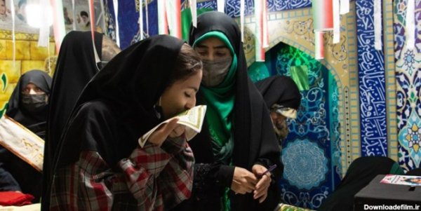 عکس دختر با چادر نماز برای پروفایل