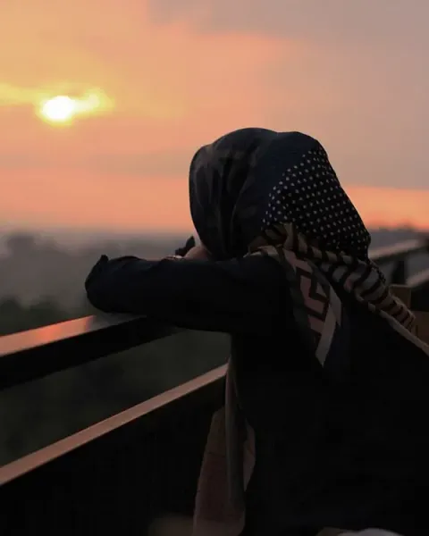  پروفایل دخترونه غمگین