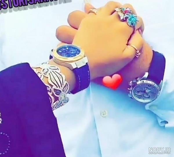  عکس دست دختر بلوچ با گوشی