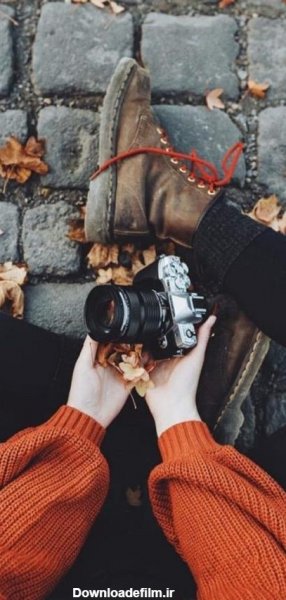 عکس دختر با دوربین عکاسی