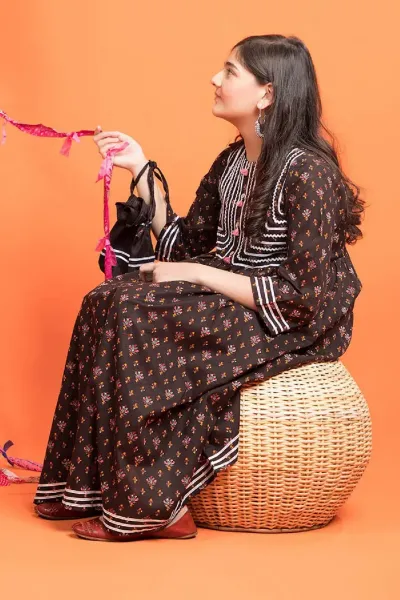 عکس دختر افغانی ساده ۱۶ ساله