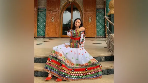 عکس دختر افغانی ساده ۱۶ ساله