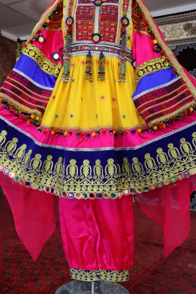 عکس دختر افغانی ساده ۱۶ ساله