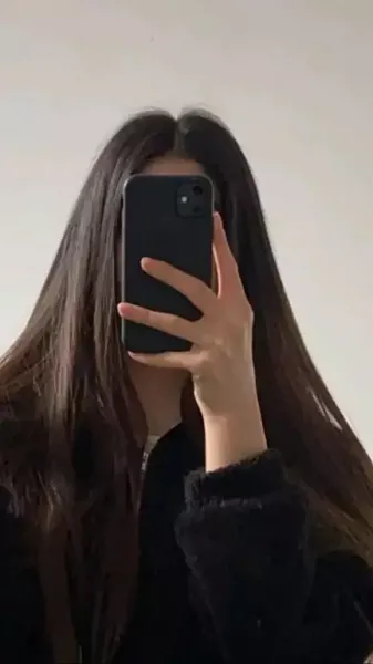  عکس پروفایل دخترانه با گوشی